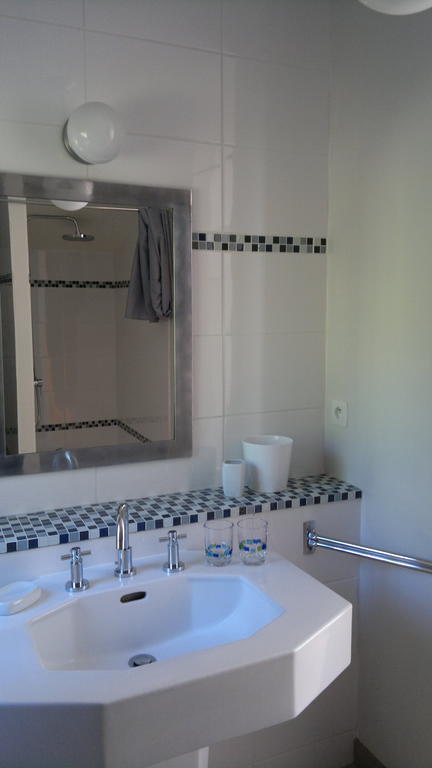 A L'Est D'Uzes Vila Saint-Siffret Quarto foto